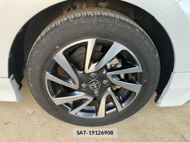 Toyota AQUA 2021-09 7214858-4