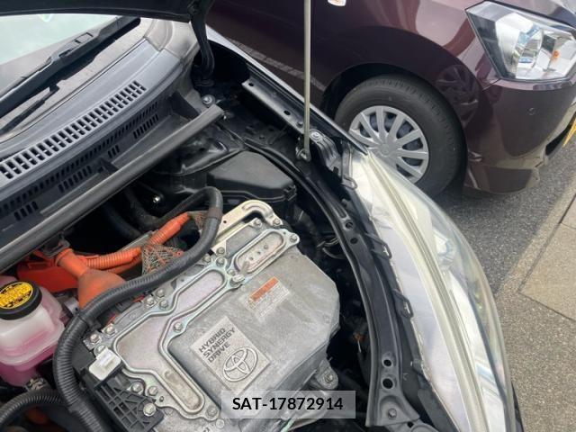 Toyota AQUA 2015-03 7214739-8