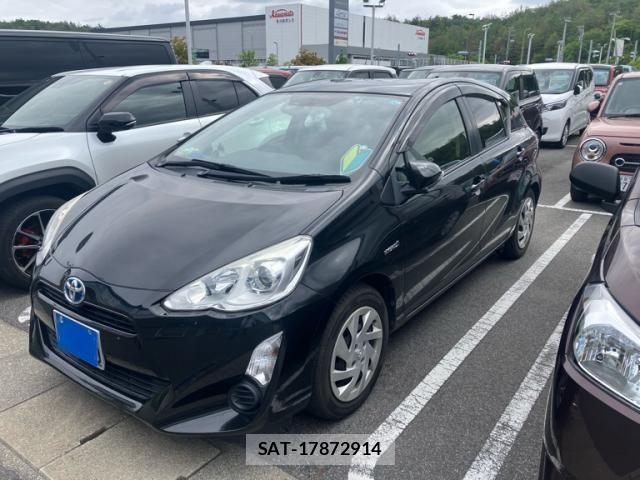 Toyota AQUA 2015-03 7214739-0