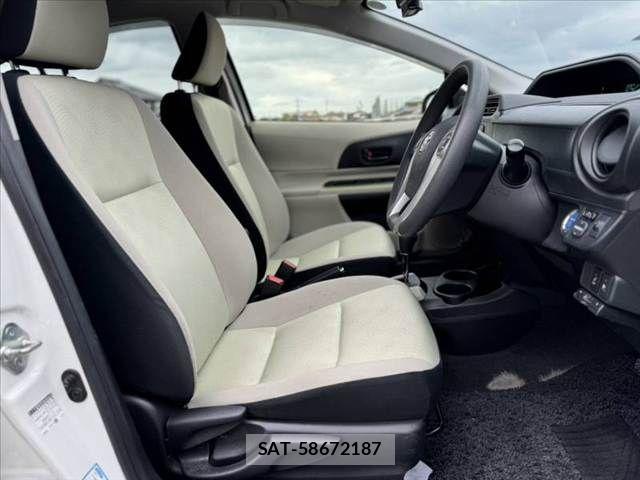 Toyota AQUA 2013-09 7214709-15
