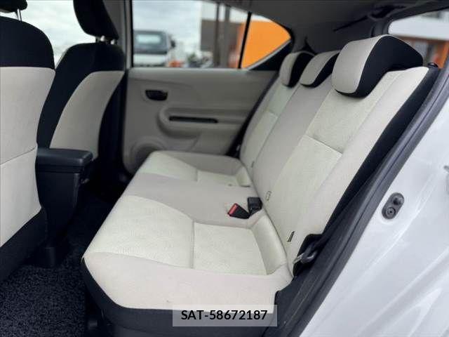 Toyota AQUA 2013-09 7214709-17