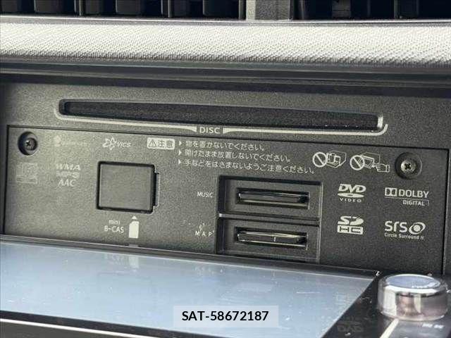 Toyota AQUA 2013-09 7214709-22