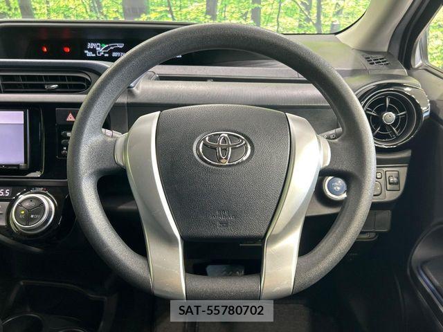 Toyota AQUA 2016-06 7214767-10