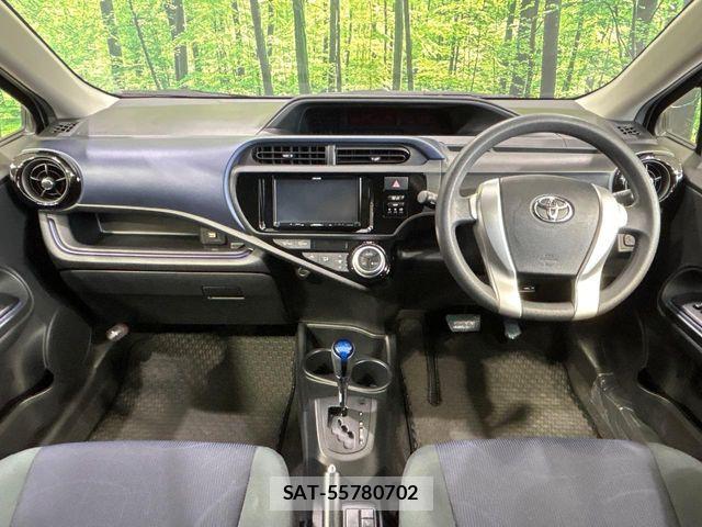 Toyota AQUA 2016-06 7214767-1