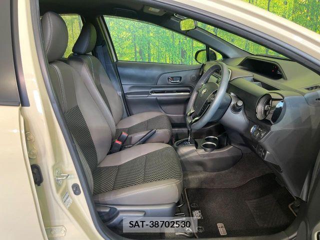 Toyota AQUA 2019-06 7214822-7