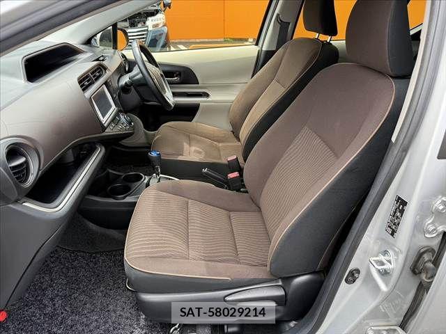 Toyota AQUA 2013-11 7214712-16