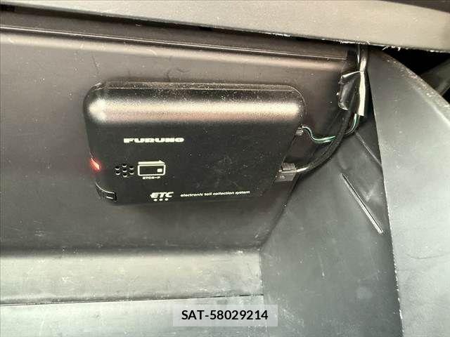 Toyota AQUA 2013-11 7214712-29