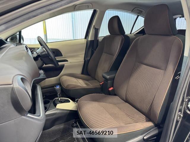 Toyota AQUA 2013-11 7214713-10