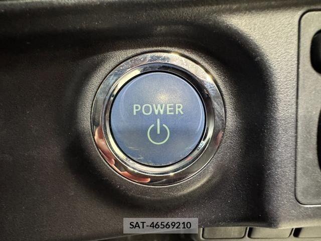 Toyota AQUA 2013-11 7214713-15