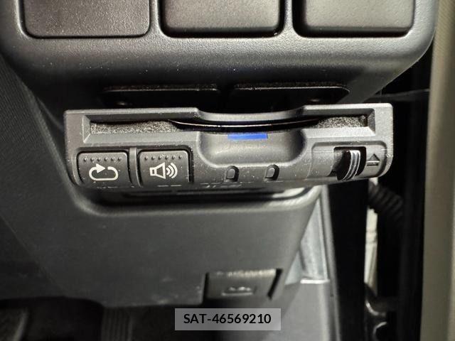 Toyota AQUA 2013-11 7214713-19