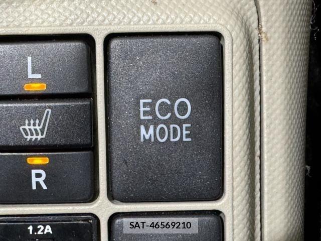 Toyota AQUA 2013-11 7214713-21