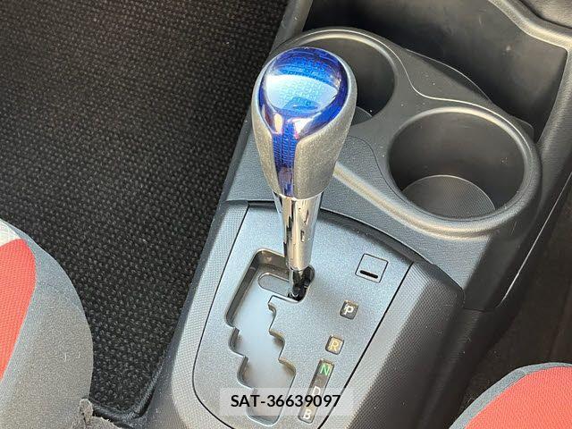 Toyota AQUA 2015-06 7214744-19