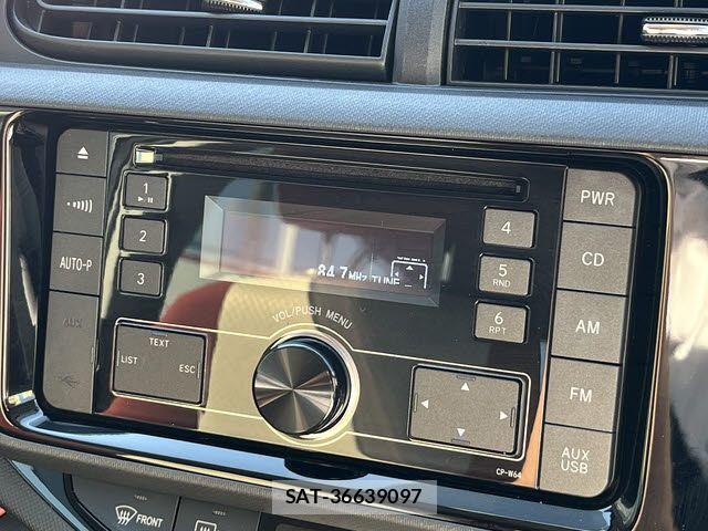 Toyota AQUA 2015-06 7214744-4