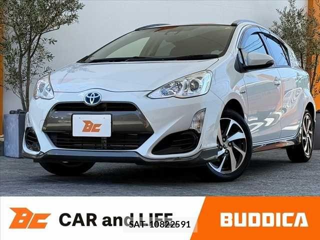 Toyota AQUA 2016-07 7214769-0