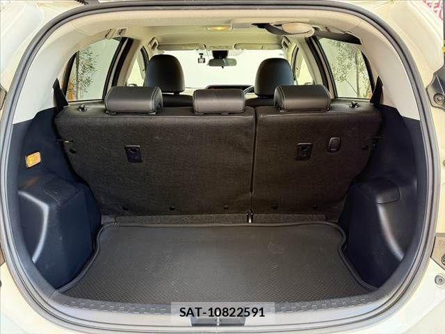 Toyota AQUA 2016-07 7214769-19