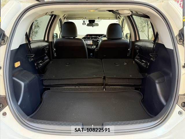 Toyota AQUA 2016-07 7214769-20