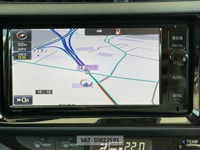 Toyota AQUA 2016-07 7214769-2