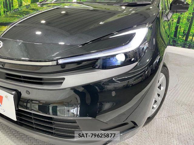 Toyota AQUA 2025-12 7214877-12