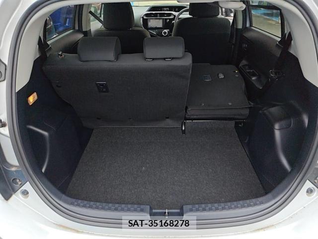 Toyota AQUA 2019-06 7214820-25