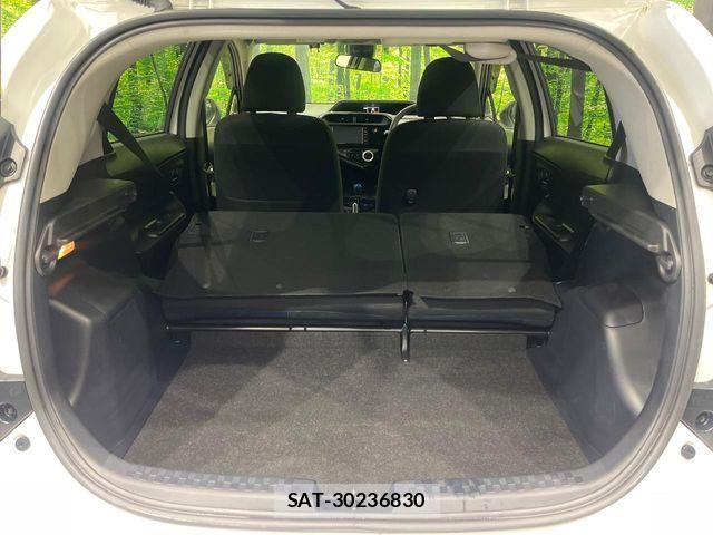 Toyota AQUA 2021-04 7214849-10