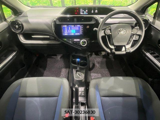 Toyota AQUA 2021-04 7214849-1