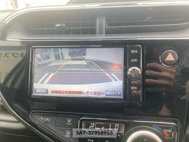 Toyota AQUA 2018-03 7214804-16