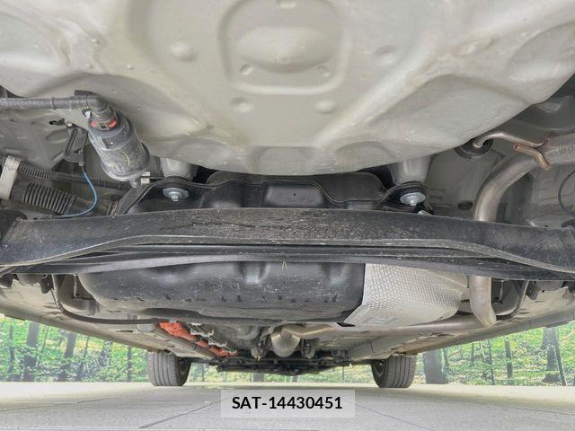 Toyota AQUA 2021-09 7214860-18