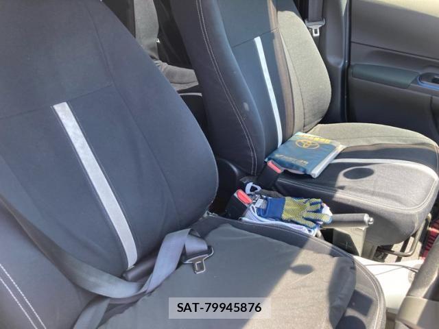 Toyota AQUA 2013-07 7214703-13
