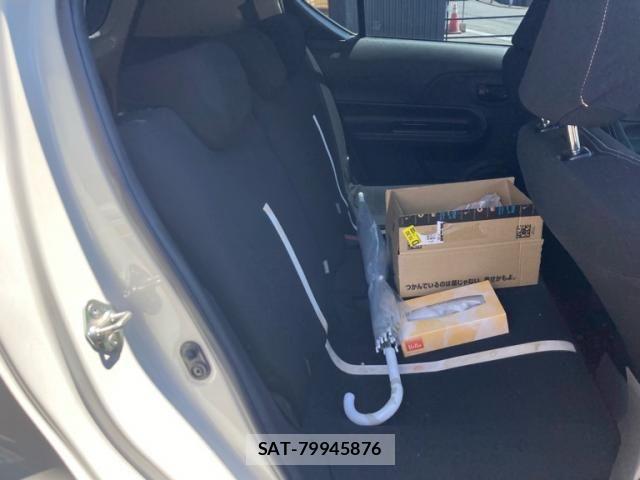 Toyota AQUA 2013-07 7214703-15