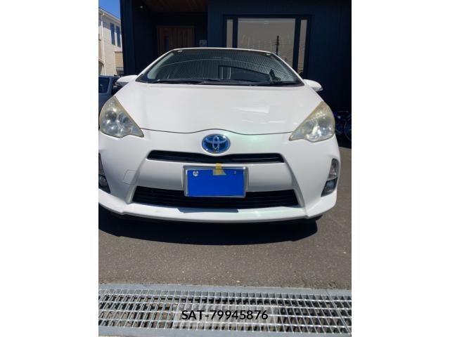 Toyota AQUA 2013-07 7214703-0