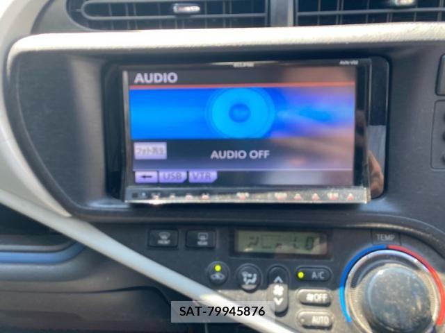 Toyota AQUA 2013-07 7214703-21
