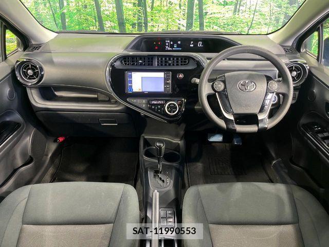 Toyota AQUA 2019-05 7214808-1