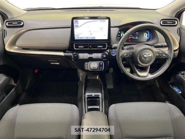 Toyota AQUA 2022-09 7213644-1