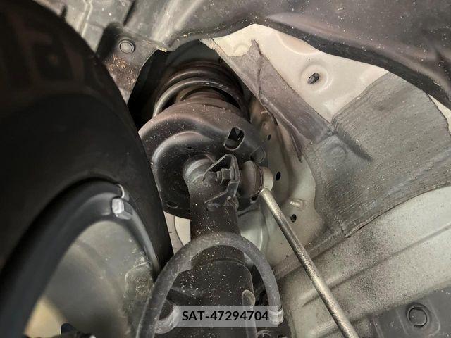 Toyota AQUA 2022-09 7213644-19