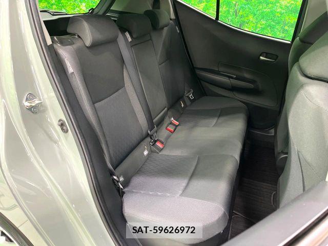 Toyota AQUA 2022-11 7213642-10