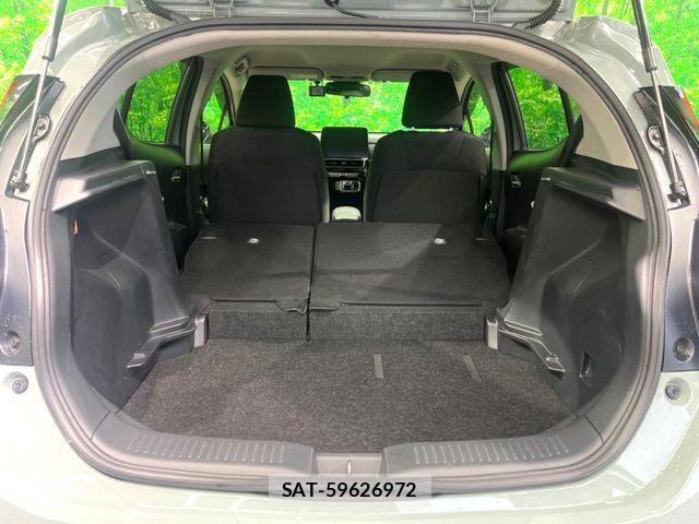 Toyota AQUA 2022-11 7213642-11