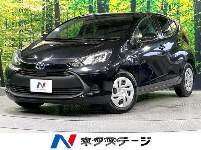 Toyota AQUA 2022-09 7213643-0