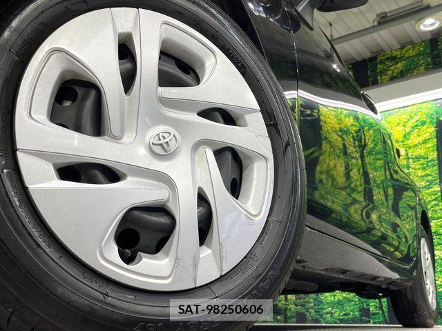 Toyota AQUA 2022-09 7213643-12
