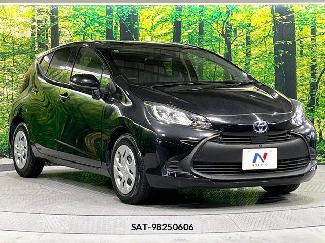 Toyota AQUA 2022-09 7213643-15
