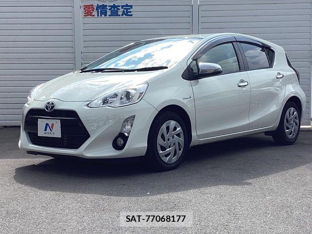 Toyota AQUA 2017-01 7214772-19