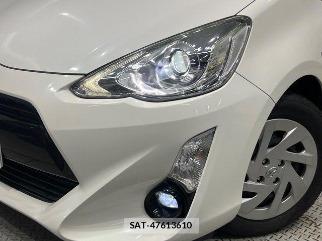 Toyota AQUA 2016-10 7214771-12