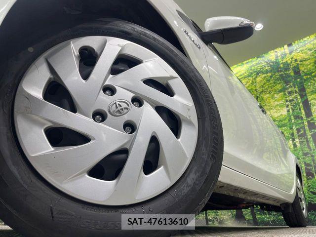 Toyota AQUA 2016-10 7214771-13