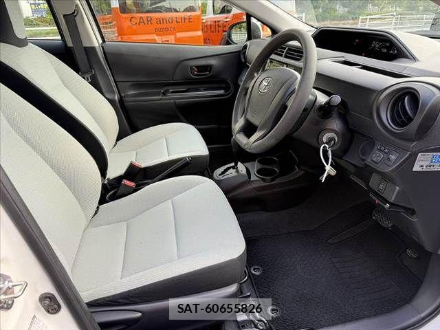 Toyota AQUA 2015-07 7214750-10
