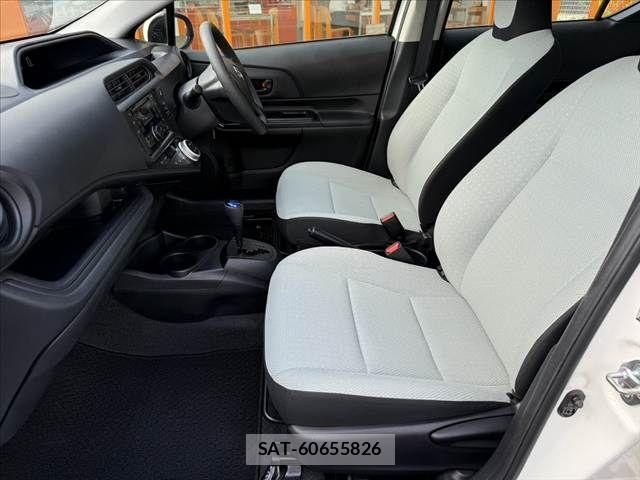 Toyota AQUA 2015-07 7214750-11