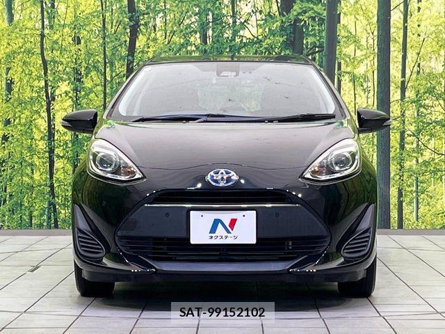 Toyota AQUA 2019-06 7214828-13