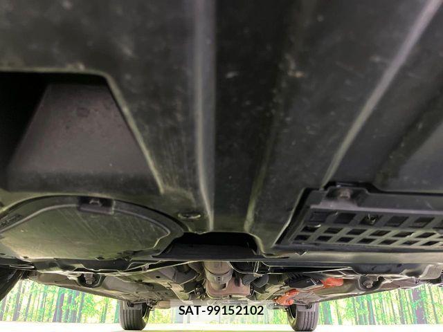 Toyota AQUA 2019-06 7214828-18