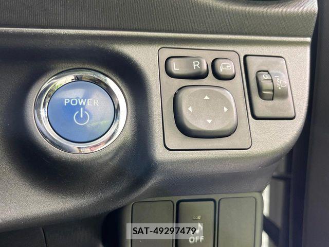 Toyota AQUA 2015-12 7214762-6