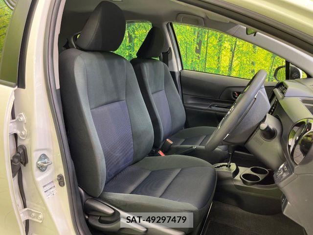 Toyota AQUA 2015-12 7214762-7
