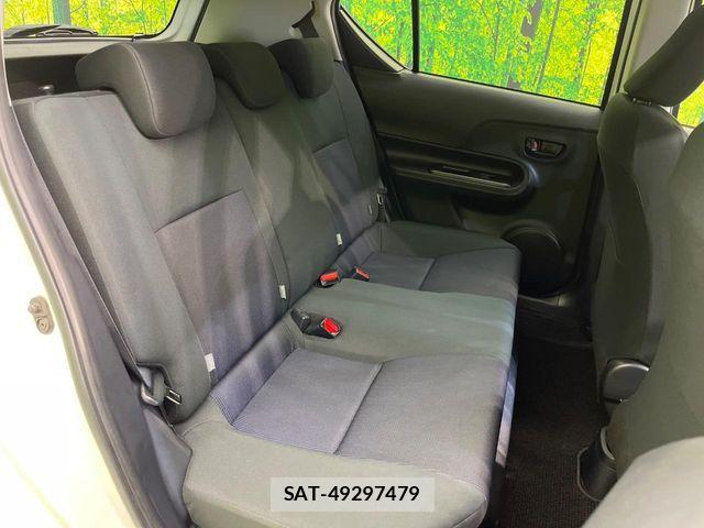 Toyota AQUA 2015-12 7214762-8