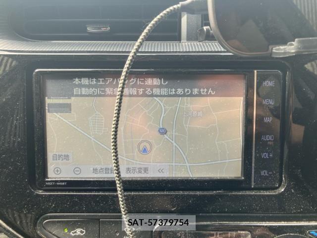 Toyota AQUA 2020-04 7214838-18